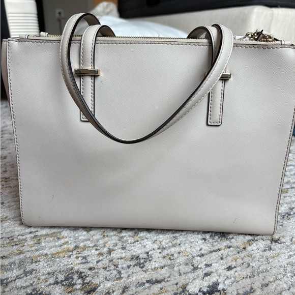 Kate Spade cream tote - Picture 2 of 3